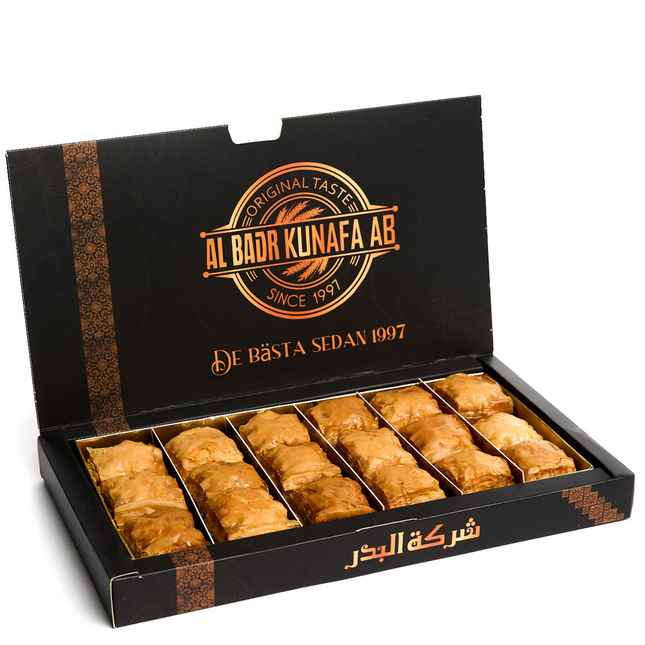 Turkish baklava with pistachio filling